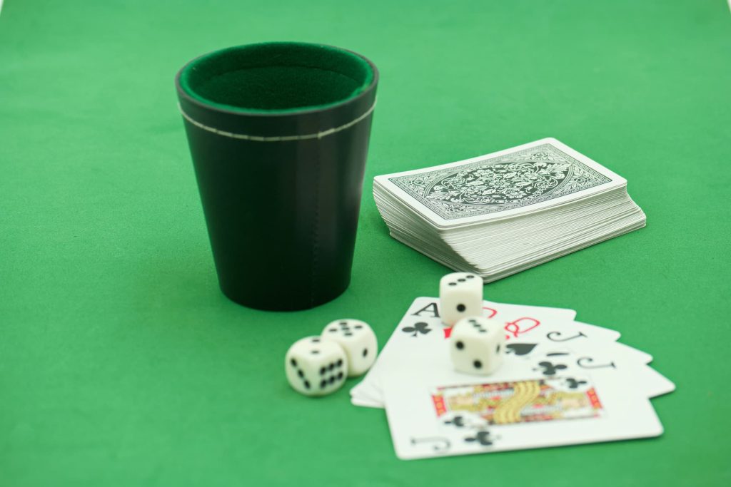 Signs You Should Stop Playing Casino